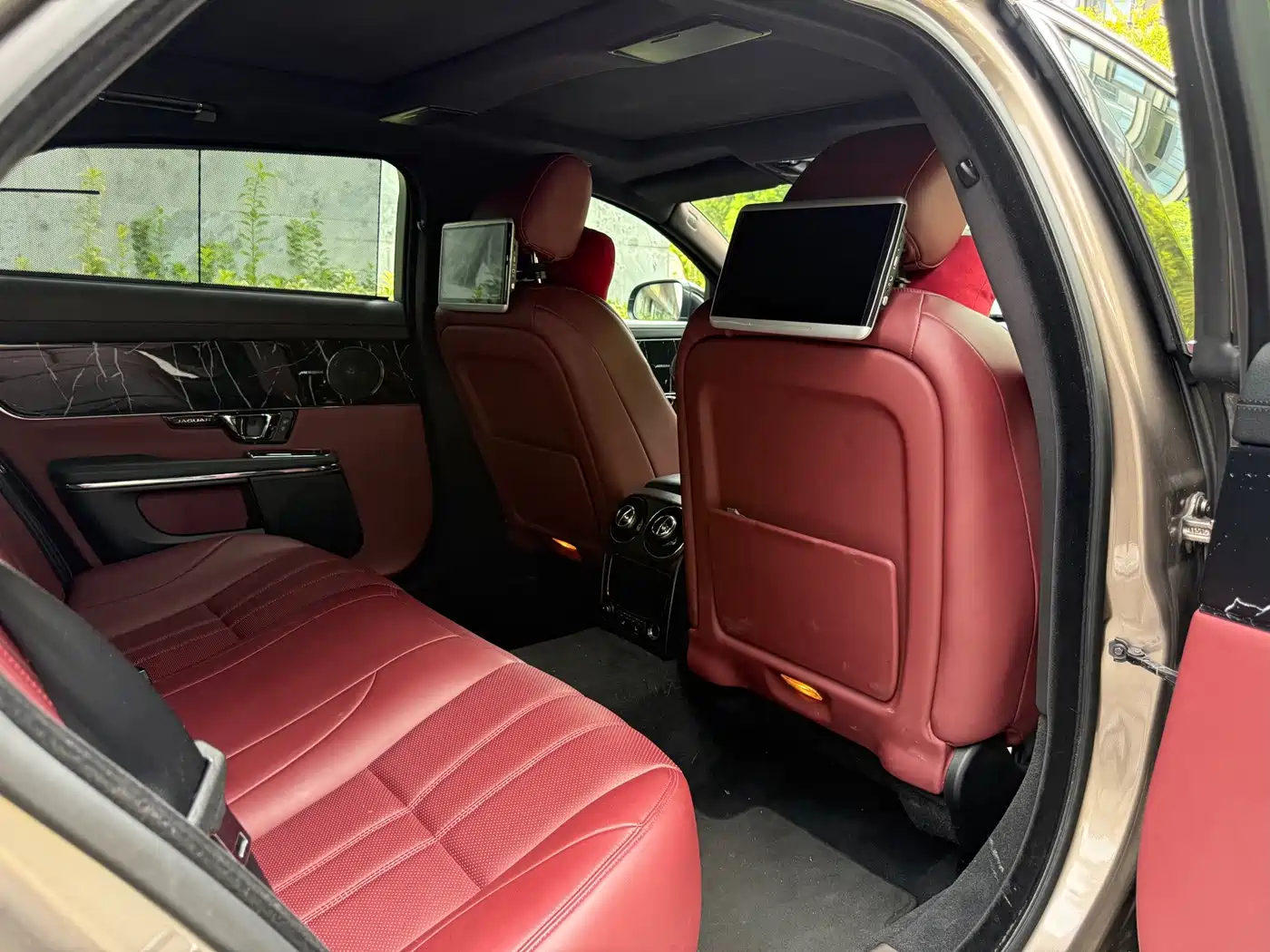 Jaguar XJ 2017 2016 XJL 3.0 SC 2WD Elegance Business Edition