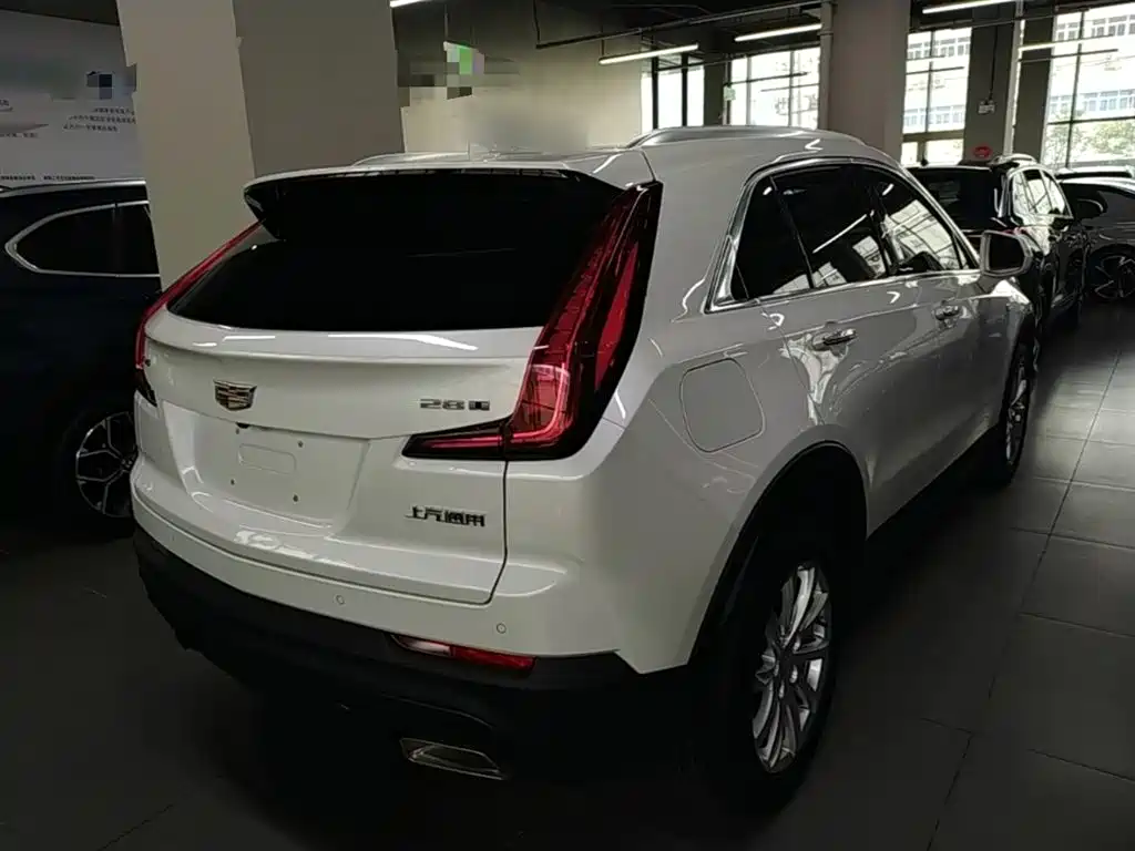 Cadillac XT4 2021 28T FWD Technology Edition фото 7