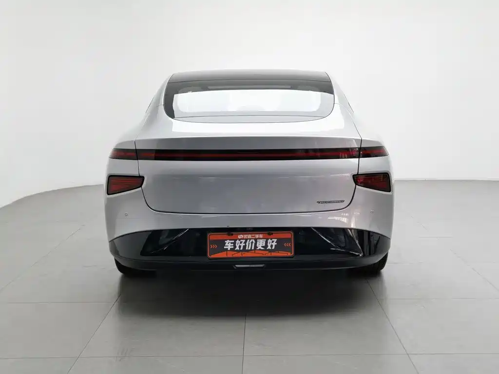 Фото 4 - XPeng P7