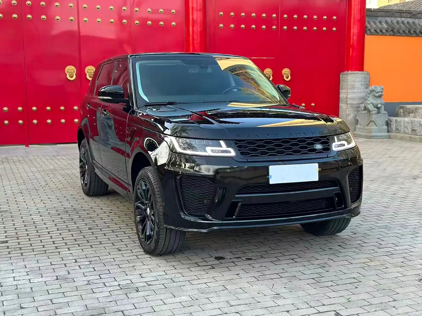Land Rover Range Rover Sport 2014 3.0 SC V6 HSE фото 3