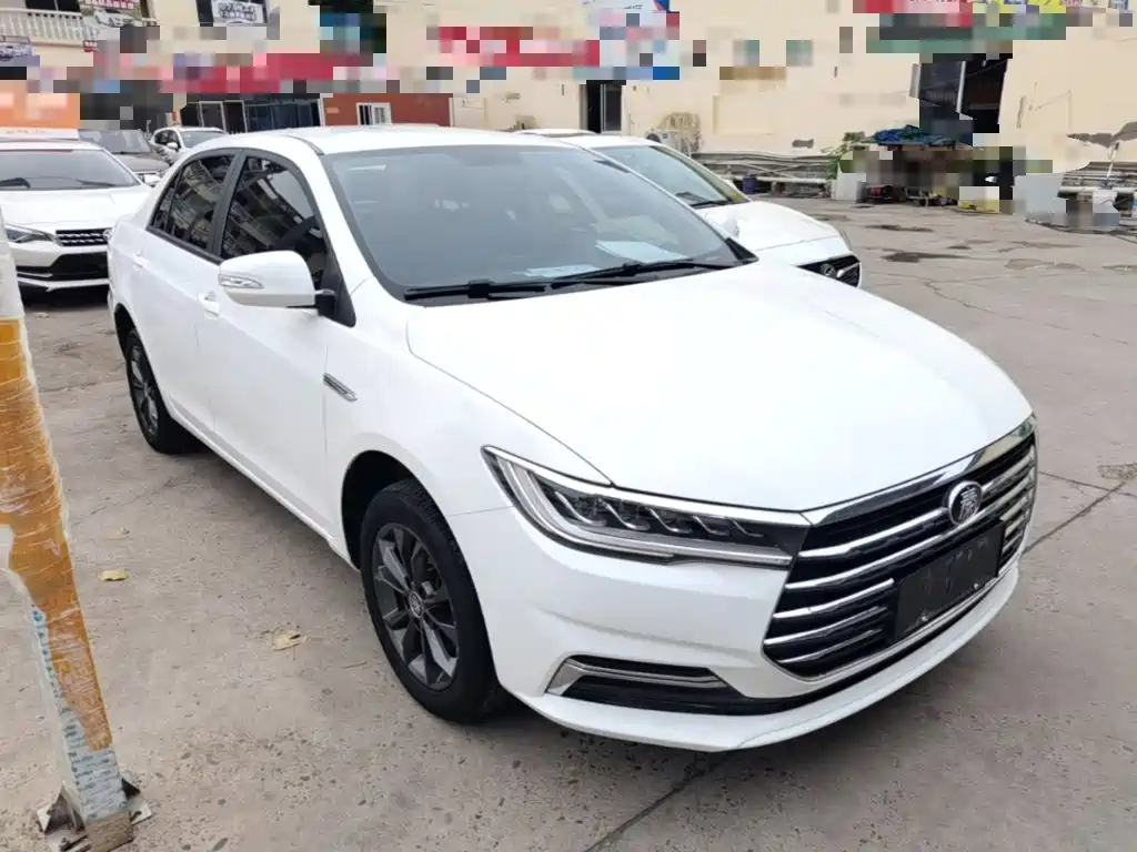 BYD Qin 2020 2019 1.5L Automatic Luxury Edition
