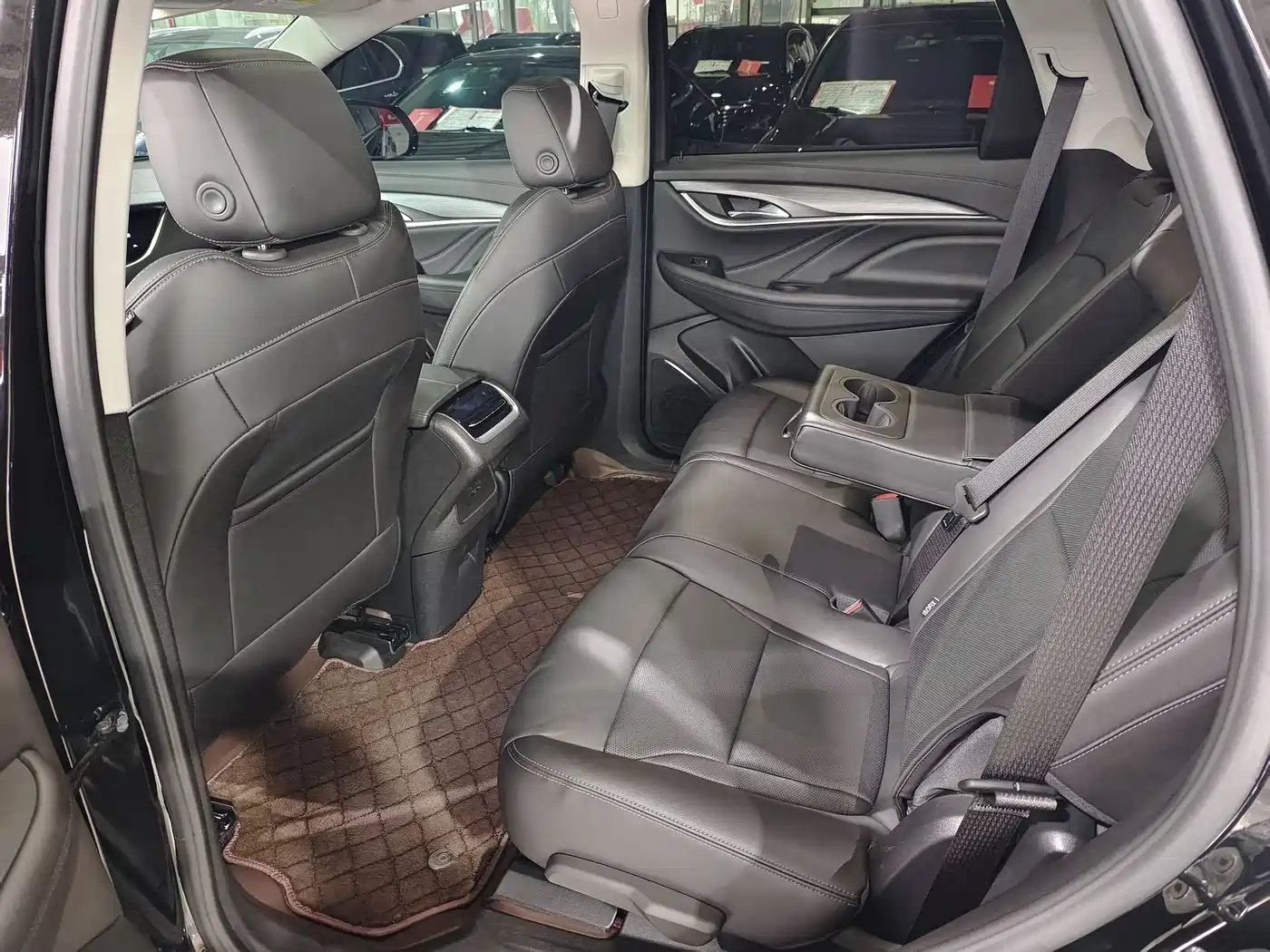 Buick Enclave 2022 652T 4WD Premium 7-Seater фото 19