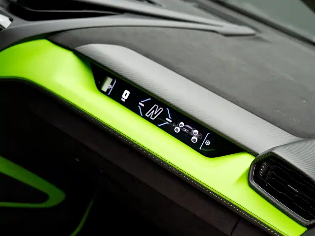 Lamborghini Revuelto 2025 2023 6.5L PHEV Standard