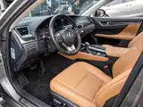 Фото 9 - Lexus GS