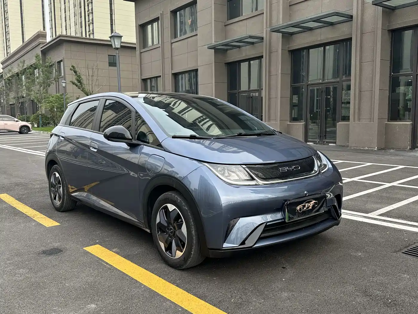 Фото 3 - BYD Dolphin