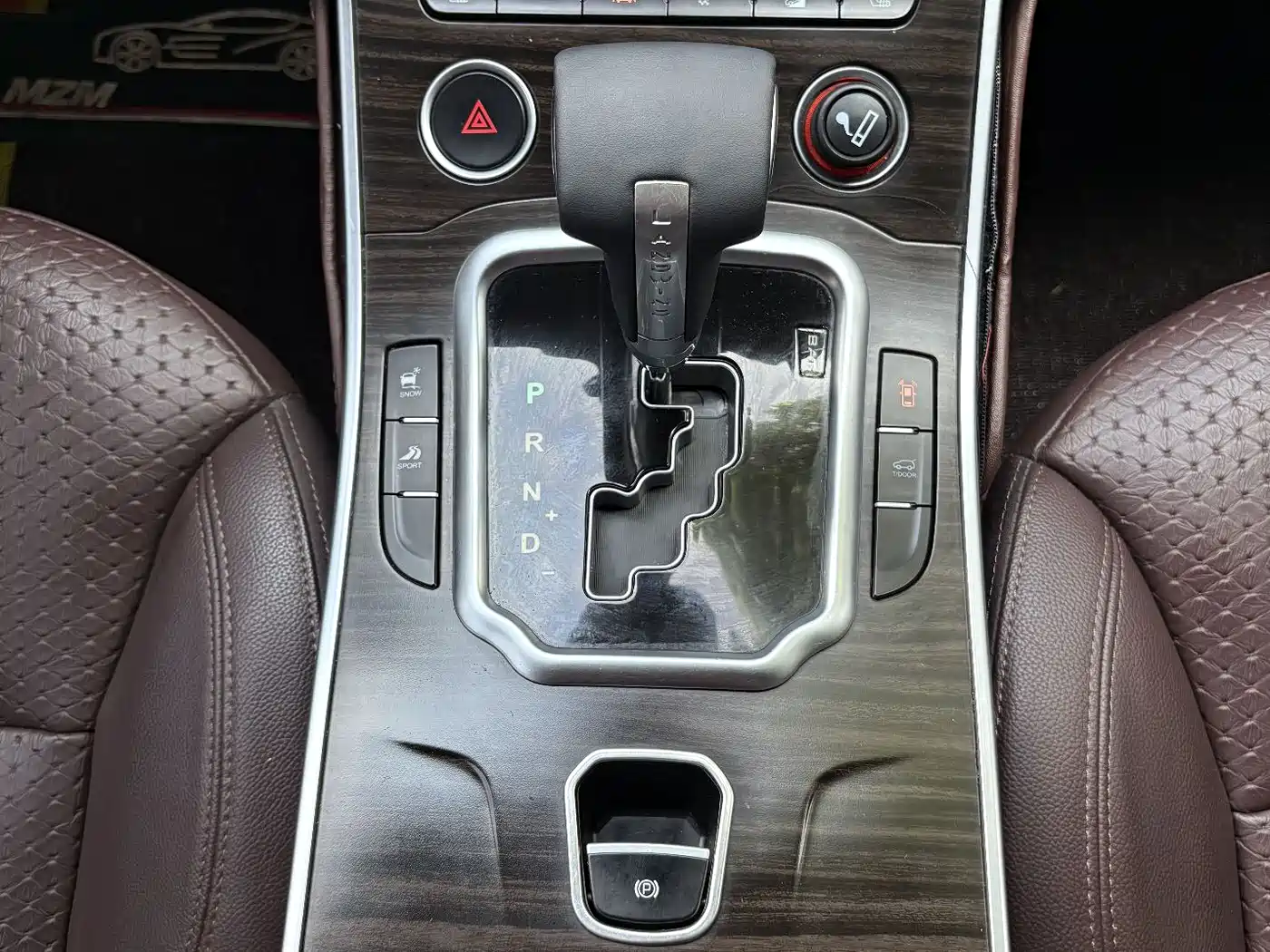 Landwind X7 2017 2015 2.0T Panorama Premium