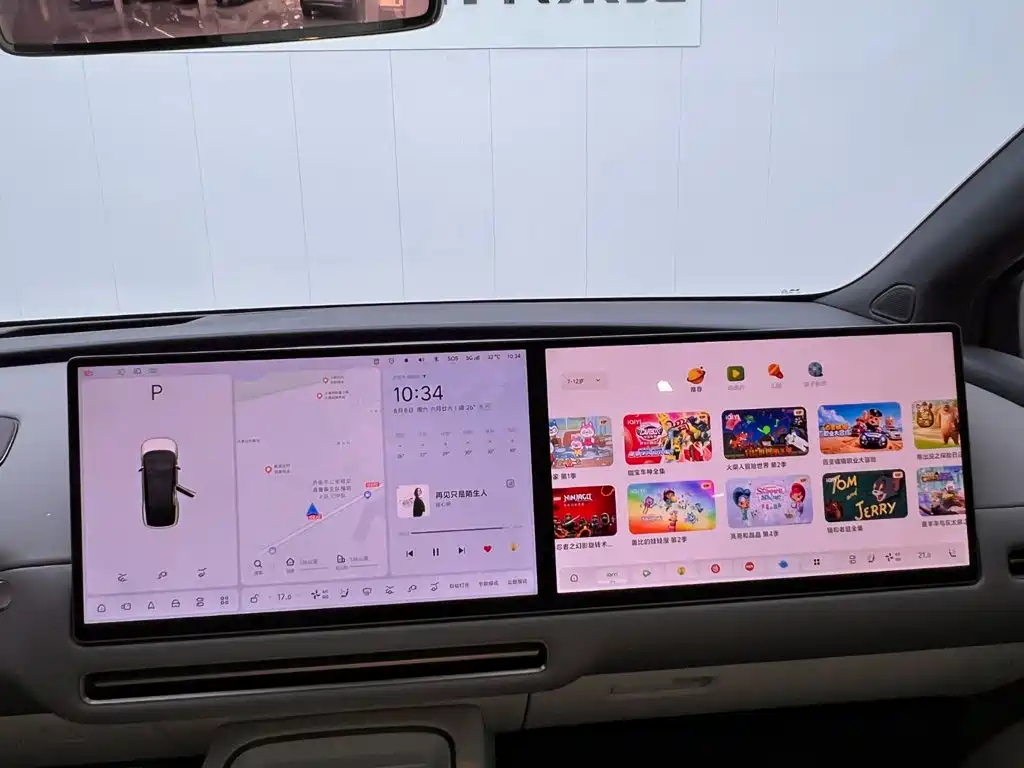Li Auto i6 2026 2025 4WD Base Model