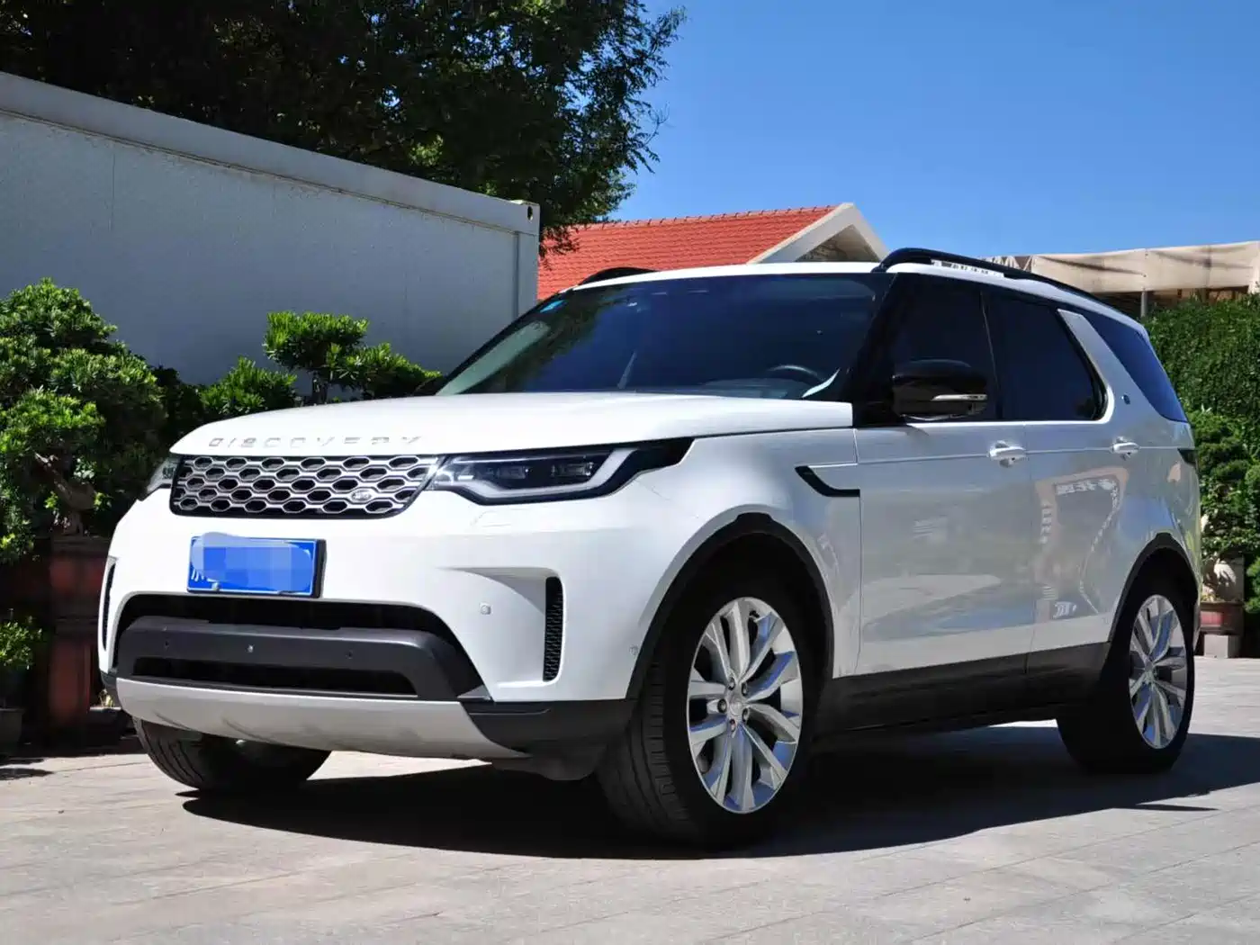 Land Rover Discovery 2024 2024 360PS Dynamic SE
