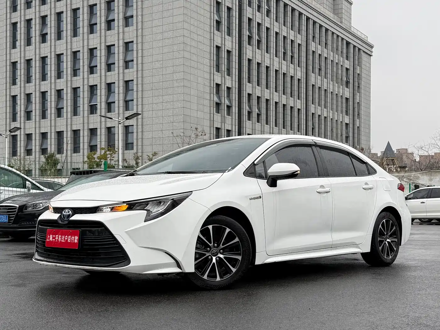 Toyota Levin 2023 Smart Hybrid 1.8L Leading Edition фото 26