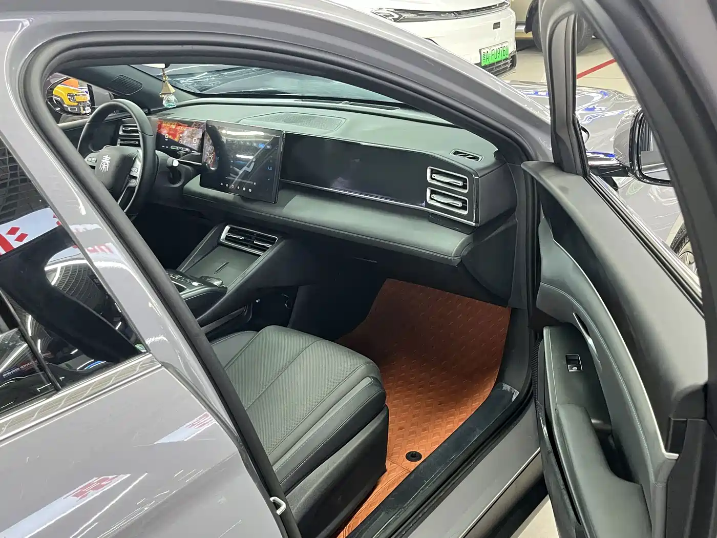 BYD Qin L 2026 2026 DM-i 128KM Progressive