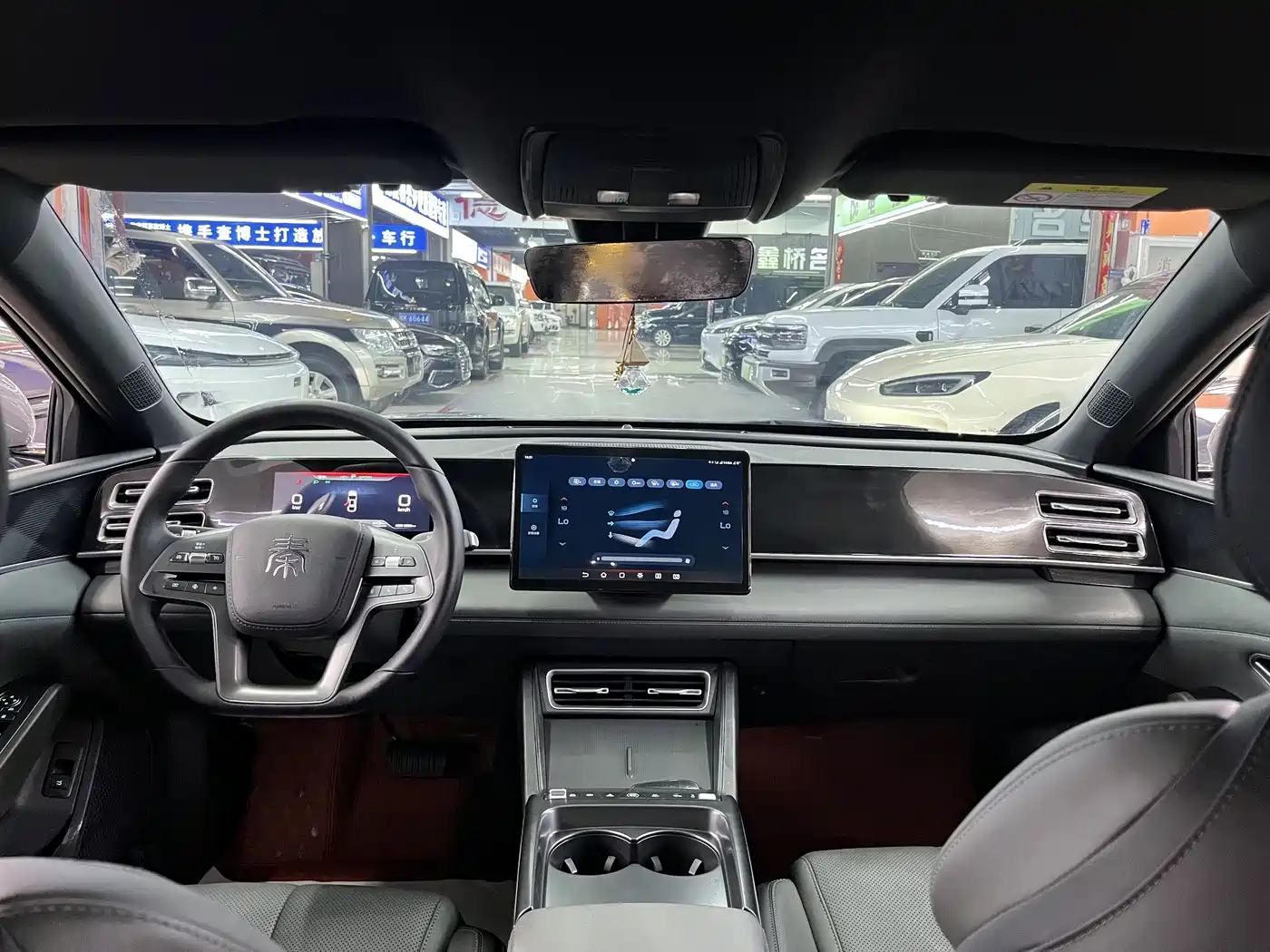BYD Qin L 2026 2026 DM-i 128KM Progressive