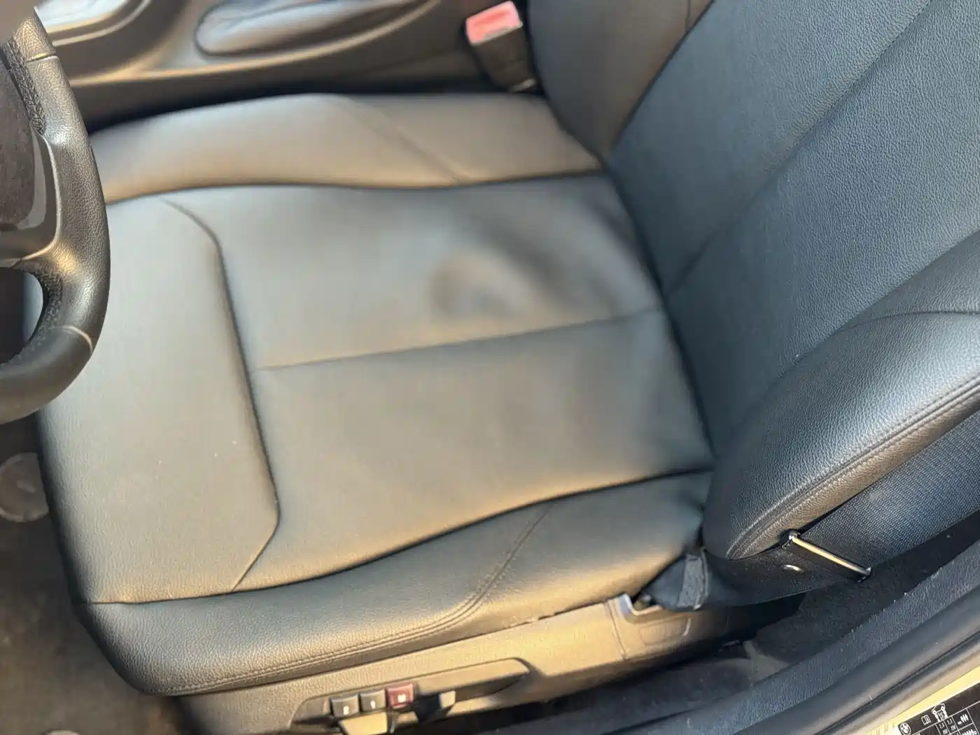 BMW 3 Series 2015 316i Progressive фото 17