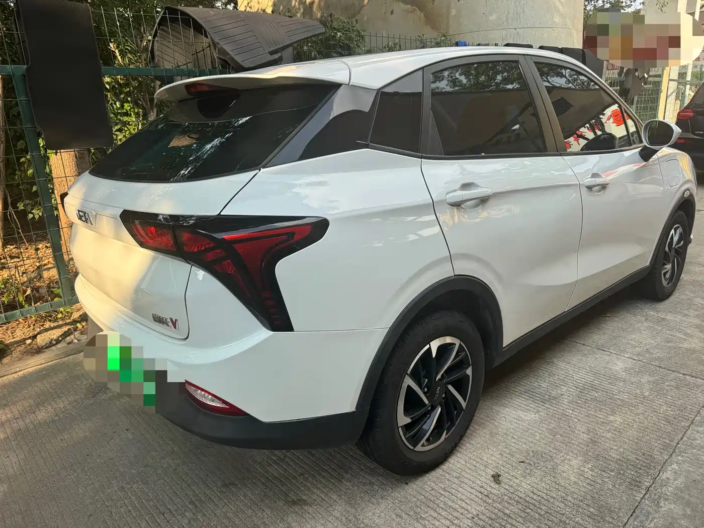 صورة 10 - Nezha Auto Nezha V