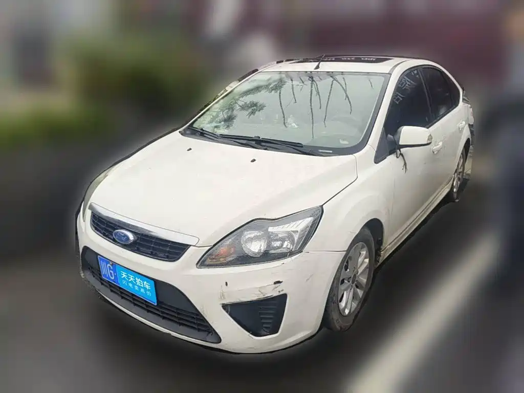 Фото 1 - Ford Focus