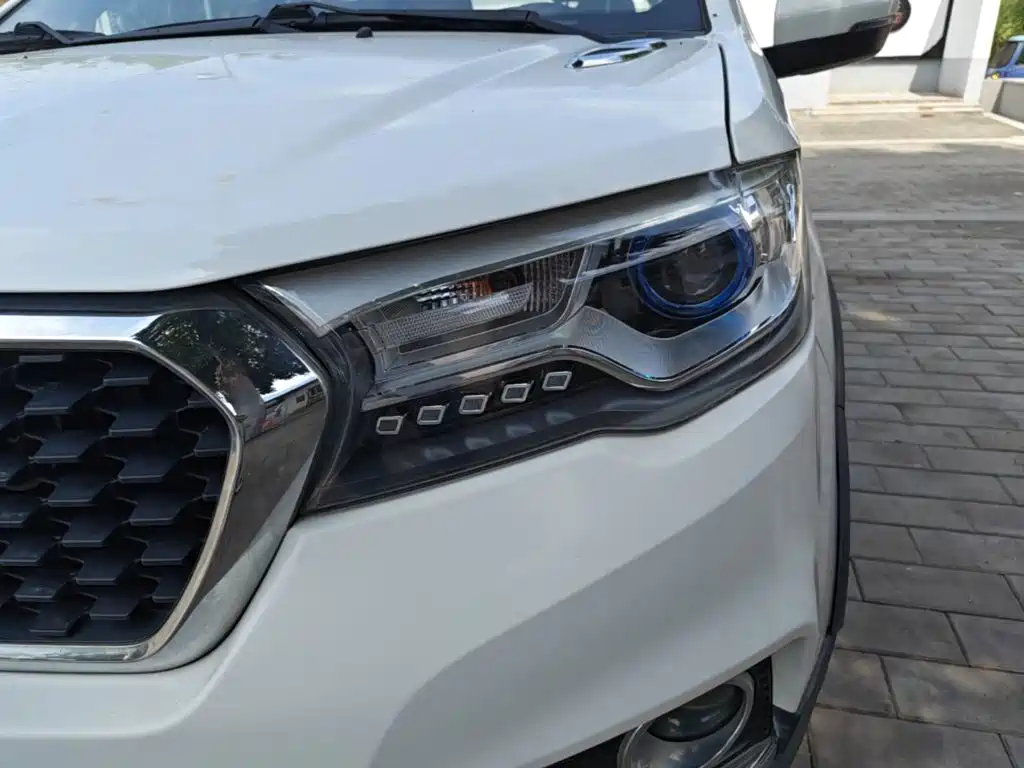 Haval H1 2016 2016 Facelift Blue Label 1.5L AMT Luxury