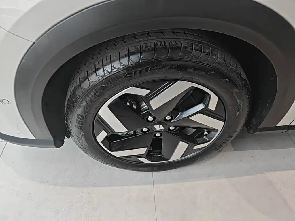 Baojun Yunhai 2026 2024 140km Plug-in Hybrid