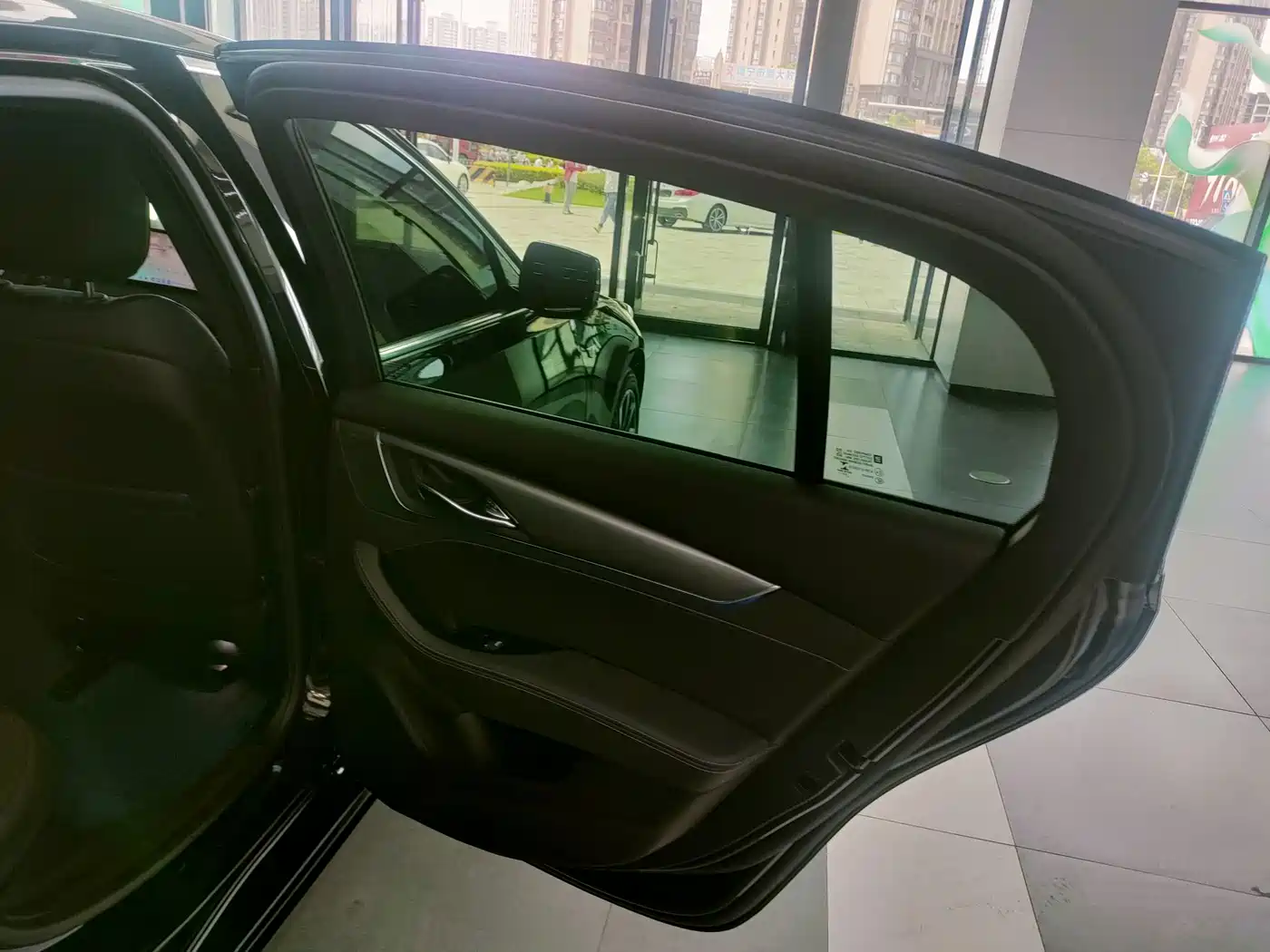 Cadillac CT5 2026 2025 Model 28T Urban Sport Edition