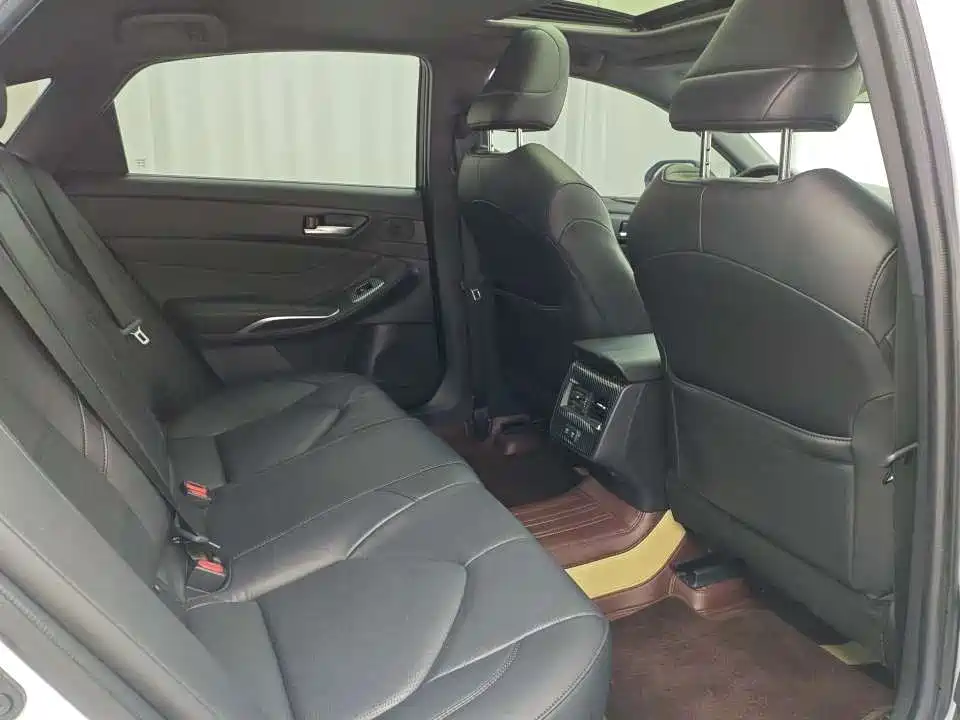 Toyota Avalon 2019 2.0L Luxury Edition (China VI) фото 9