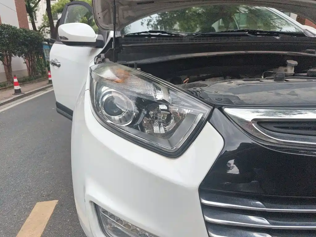 JAC Refine S5 2017 2017 1.5T Automatic E-commerce Edition