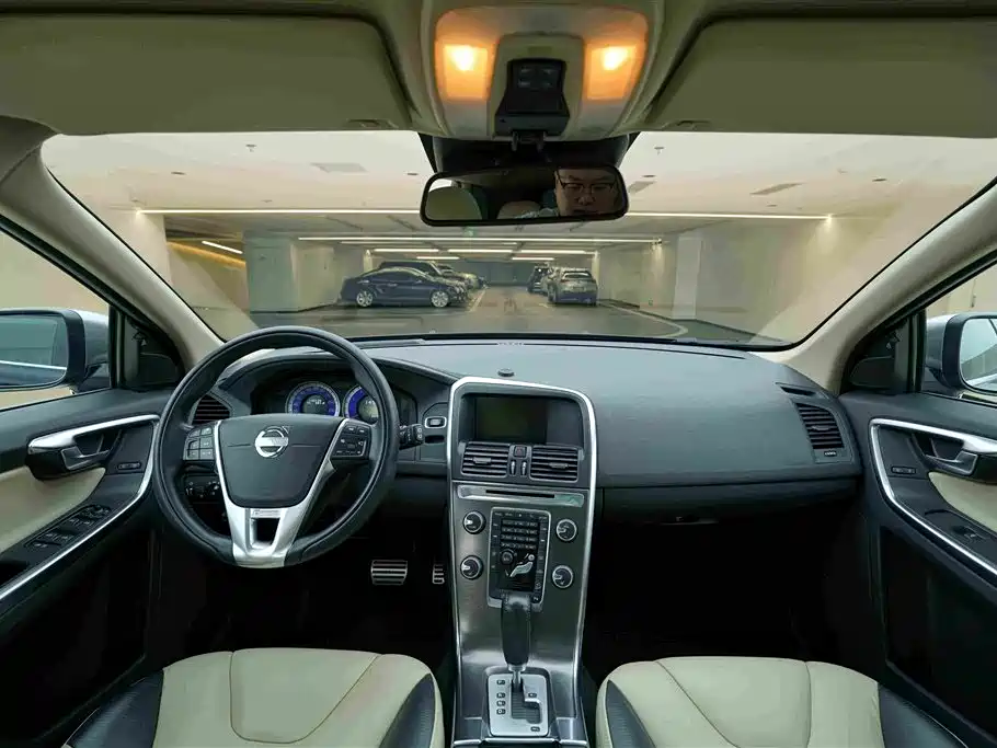 Фото 19 - Volvo XC60 (Import)