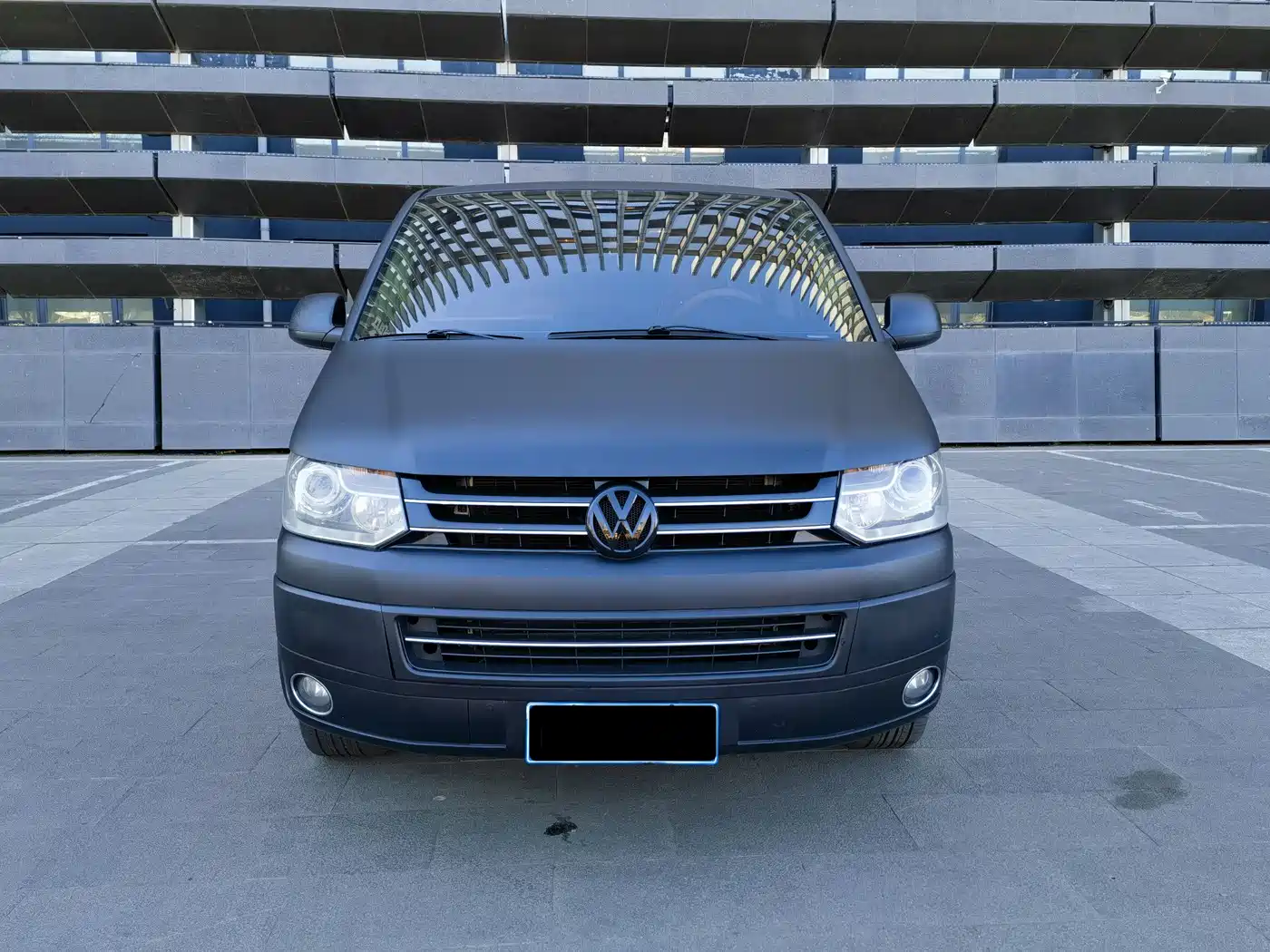 Volkswagen Multivan 2012 2.0TSI 2WD Business Edition фото 2
