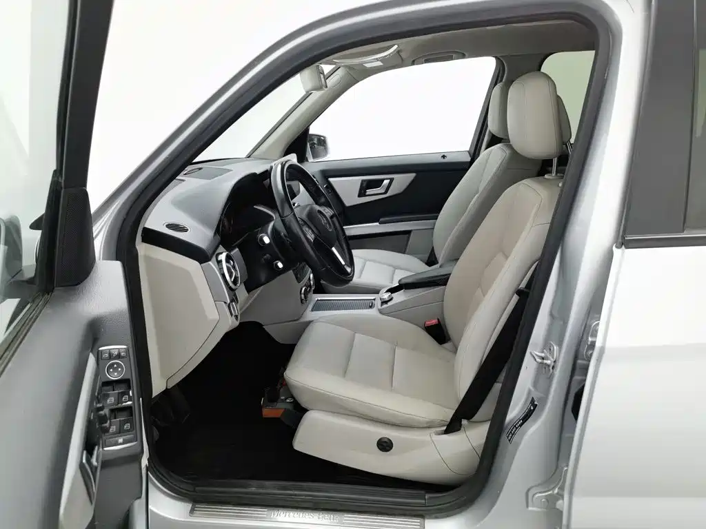 صورة 10 - Mercedes-Benz GLK-Class