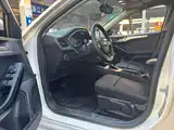 Фото 4 - Ford Focus