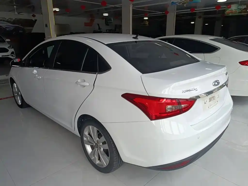 Фото 5 - Chery Arrizo 5