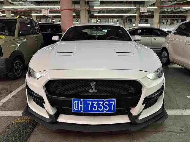 Ford Mustang 2018 Model 2.3L EcoBoost — фото 3