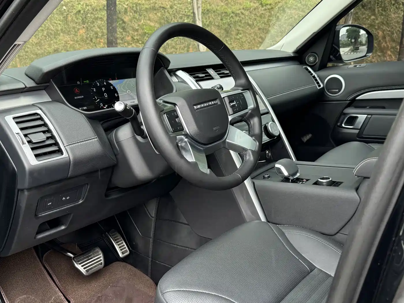 Land Rover Discovery 2024 2024 360PS Dynamic SE