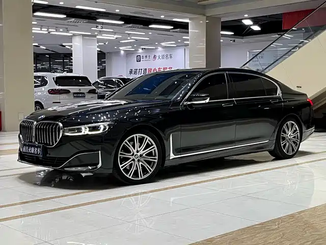 BMW 7 Series 2022 740Li xDrive Executive Luxury Package
