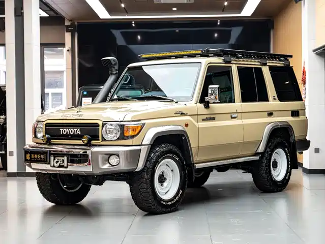Toyota Land Cruiser 4.0L, механическая коробка