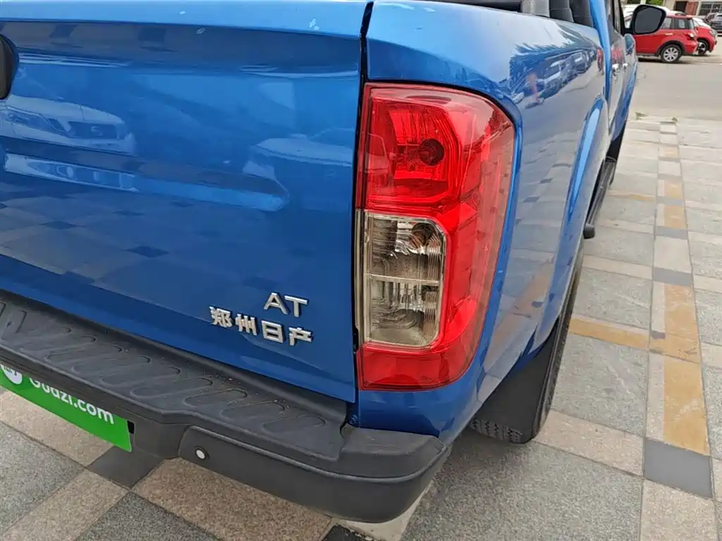 Dongfeng Rich 6 2023 2021 Model 2.3T Automatic 2WD Diesel Luxury Long Cargo M9T