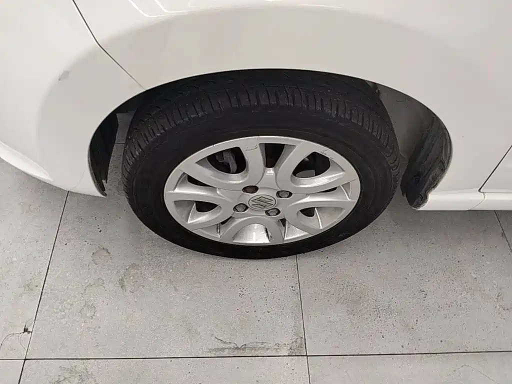 Suzuki Alto 2016 2013 1.0L Automatic Deluxe