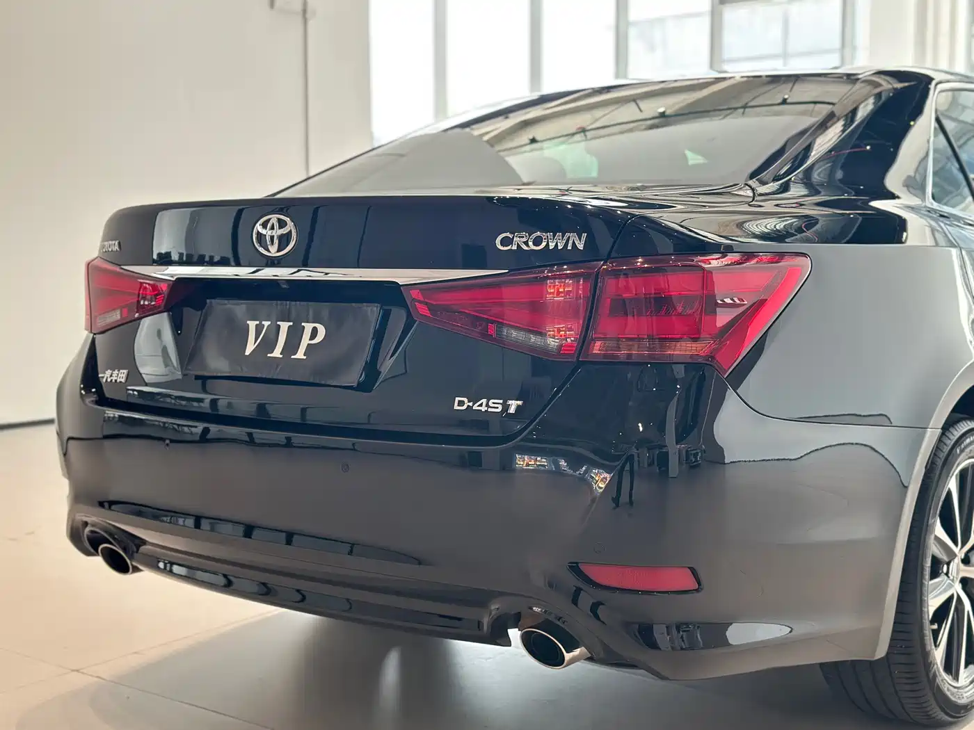 Toyota Crown 2019 2018 2.0T Fashion Edition