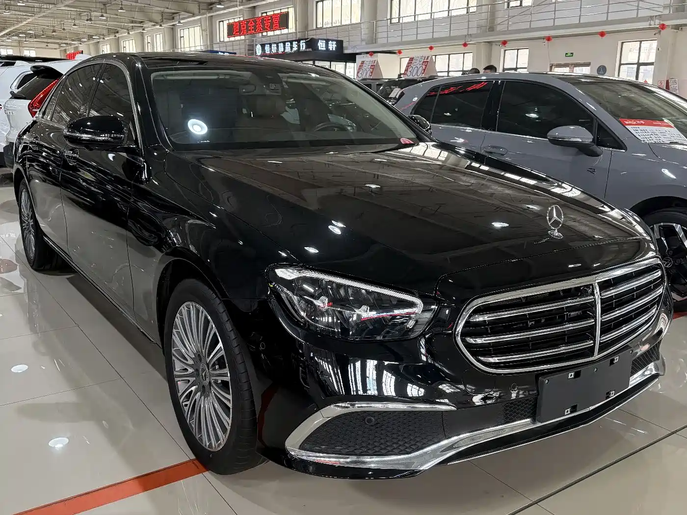 Mercedes-Benz E-Class 2023 E 300 L Fashion фото 2