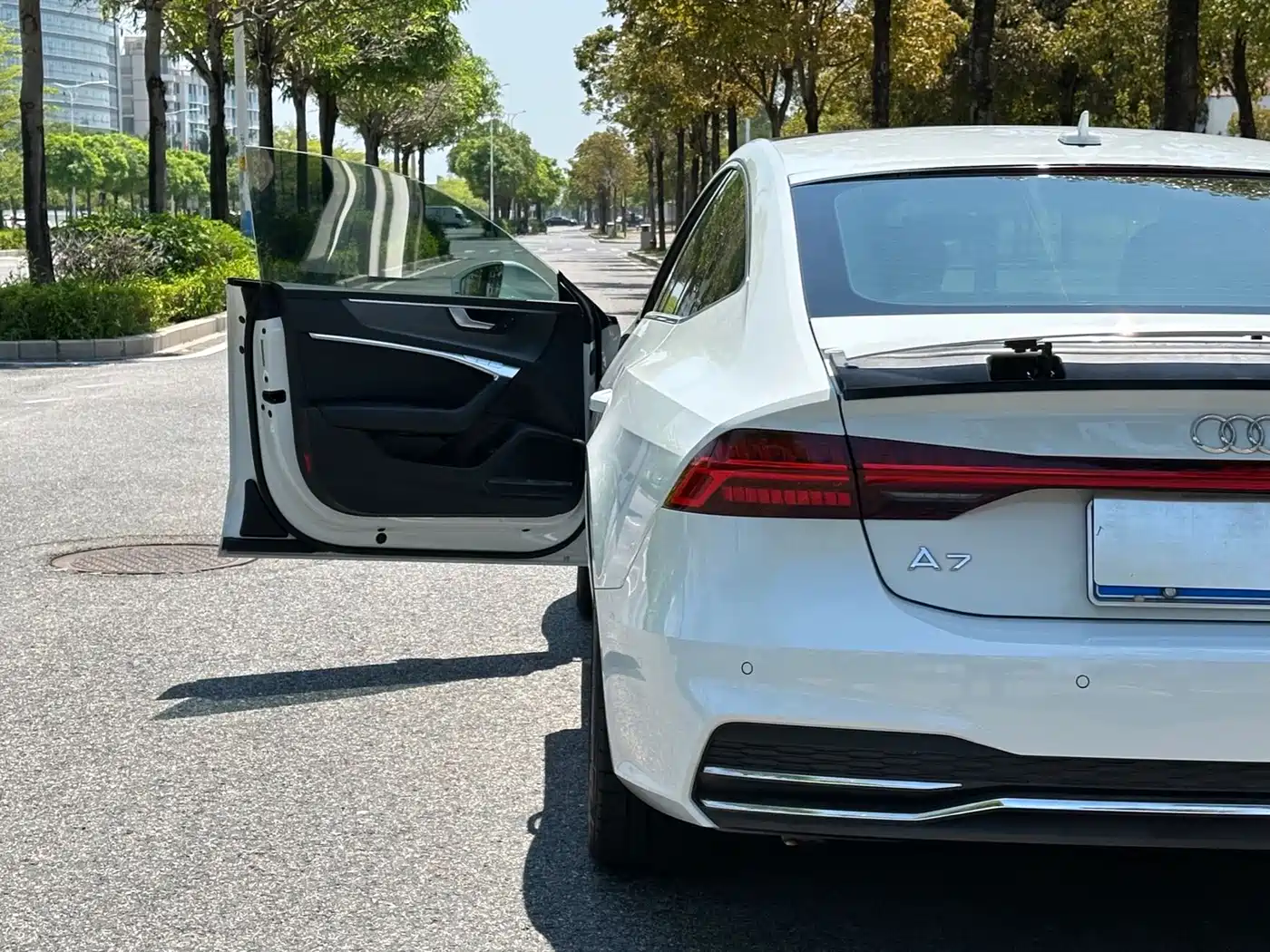 Фото 17 - Audi A7