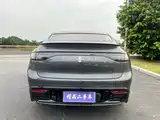 Photo 5 - Zhijie Luxeed R7