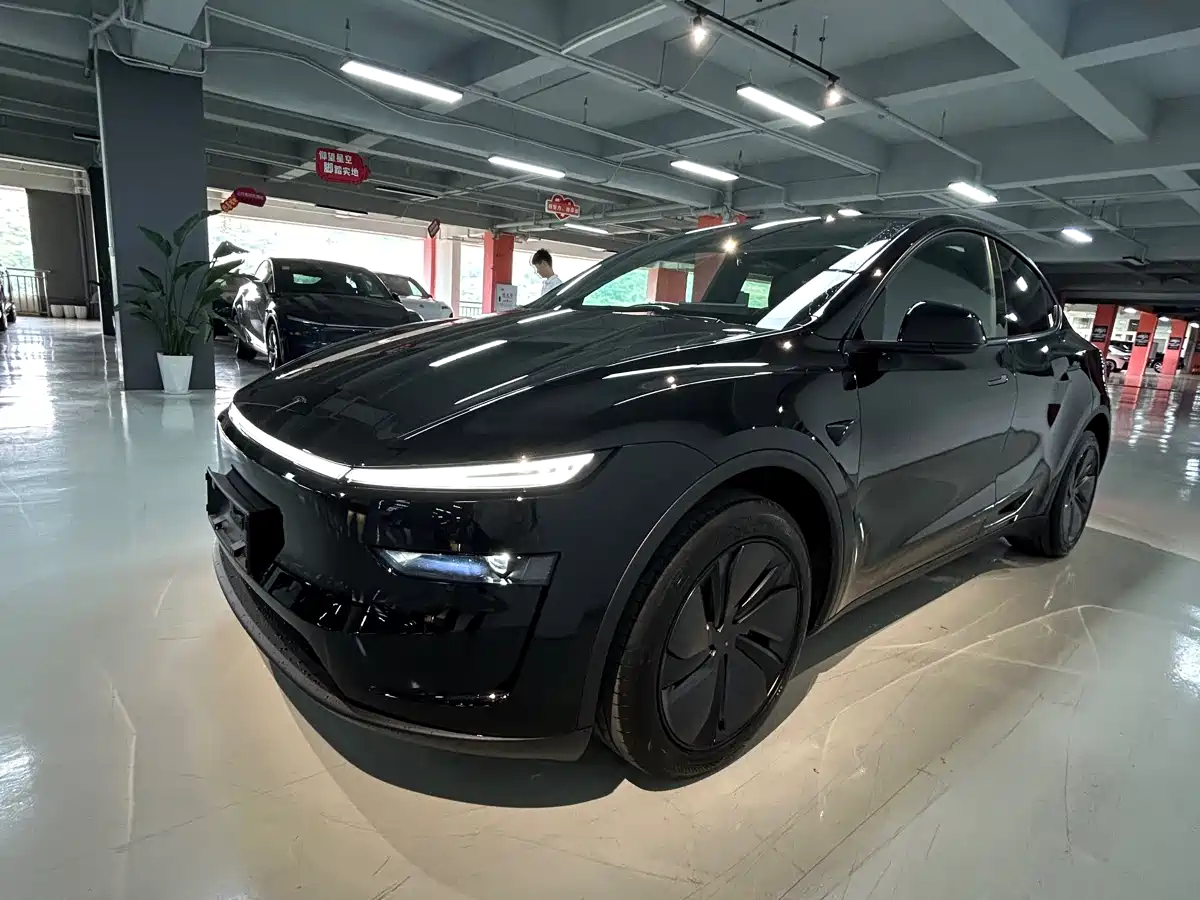 Tesla Model Y 2026 2026 Rear-Wheel Drive