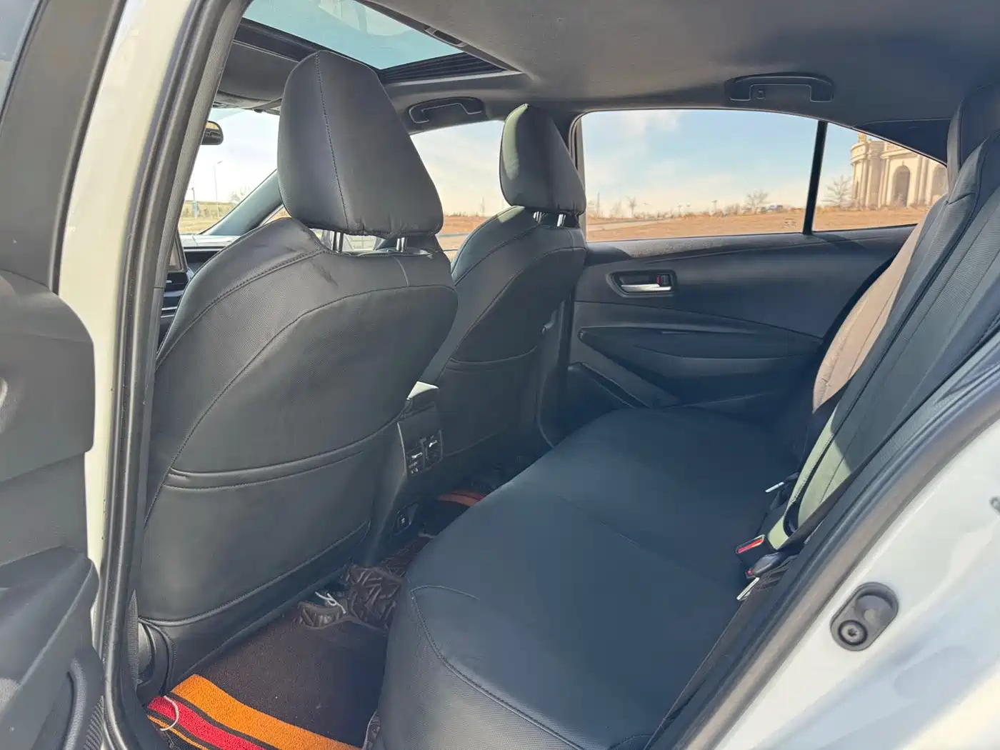 Toyota Levin 2022 185T CVT Luxury Edition фото 12