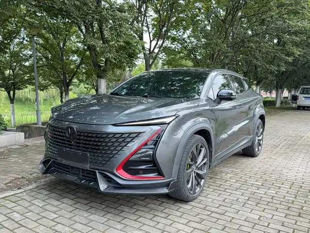 Changan UNI-T 1.5T, Премиум