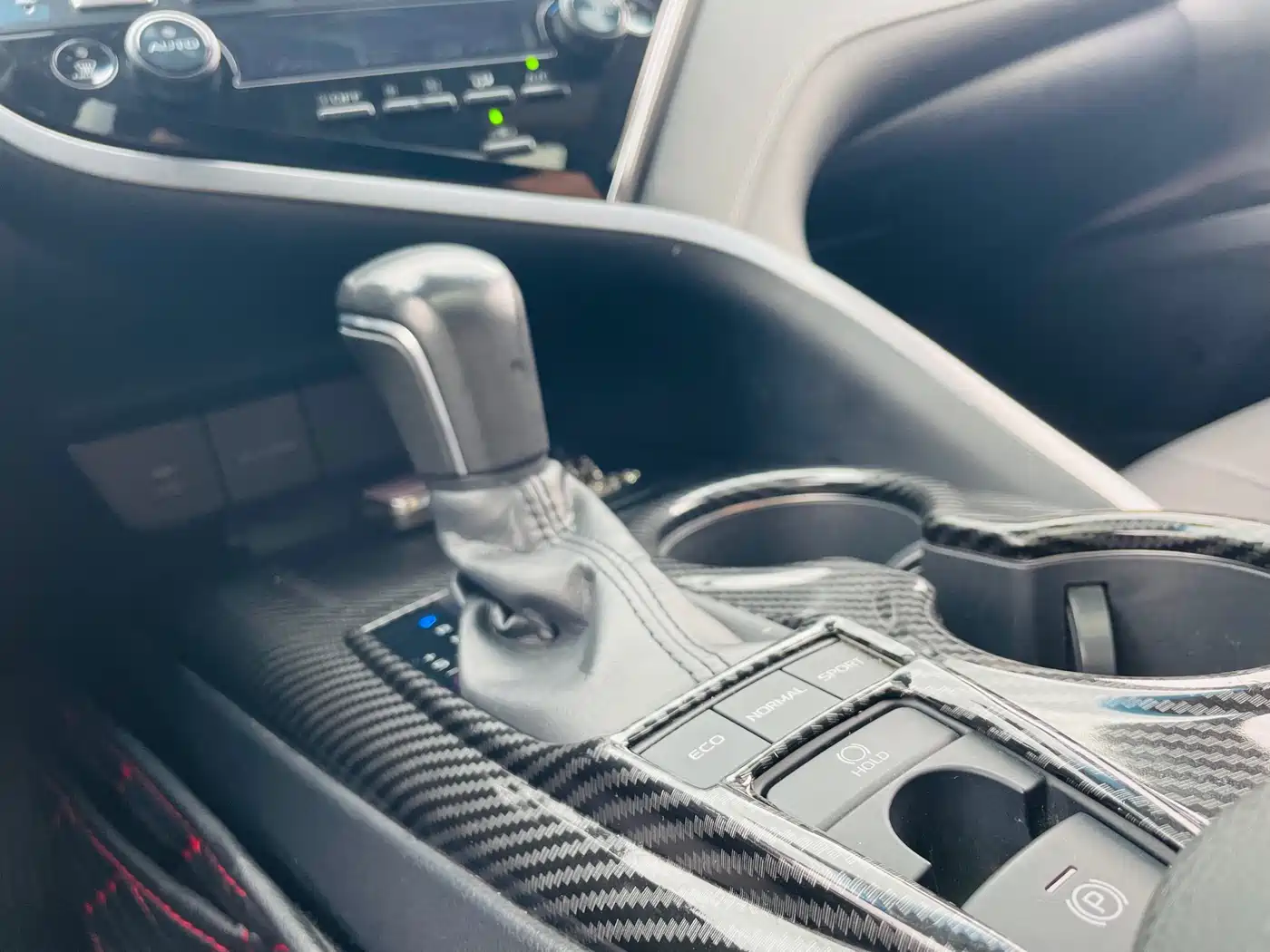 Toyota Camry 2018 2.5S Trend Edition фото 20