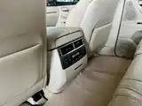 Фото 14 - Lexus LX