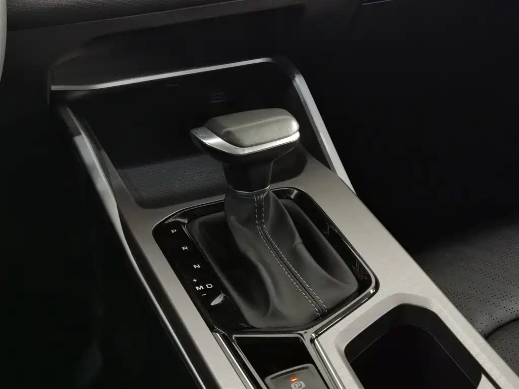 GEELY AUTOMOBILE EMGRAND