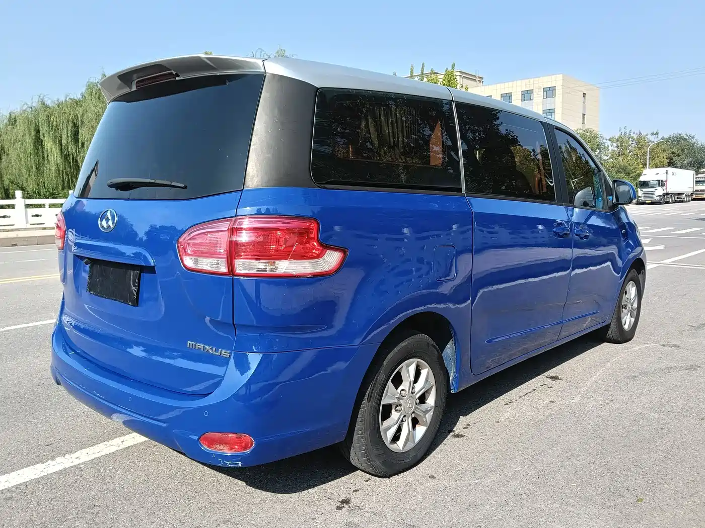 SAIC Maxus Maxus G10 2014 2.0T Automatic Luxury Executive Edition фото 7