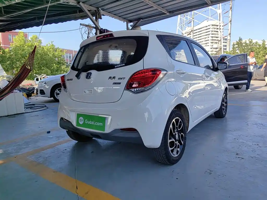 Changan Benben 2017 2015 1.4L IMT Premium (China V)