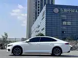 Фото 10 - Geely Preface