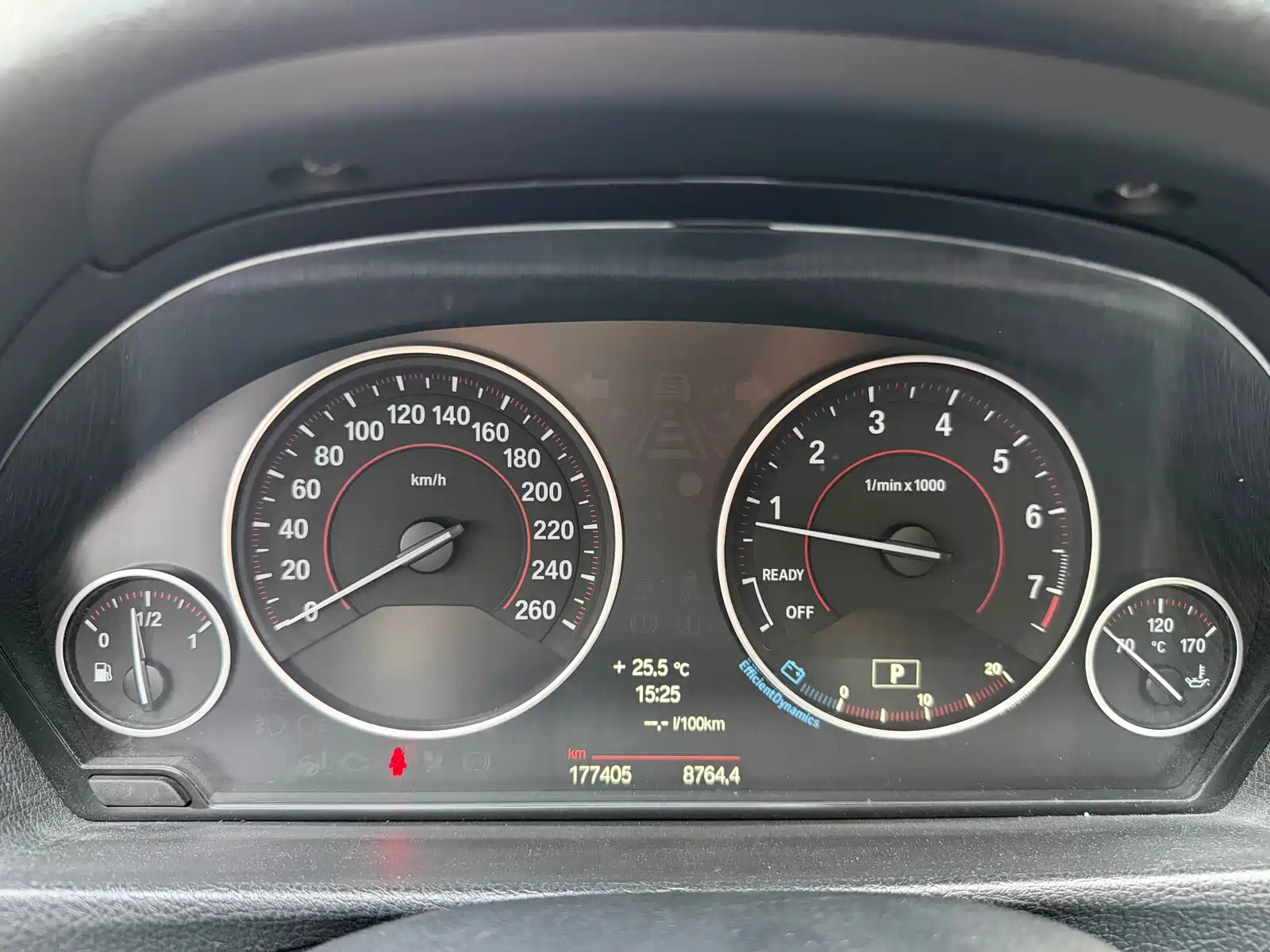 Photo 11 - BMW 3 Series (Import)