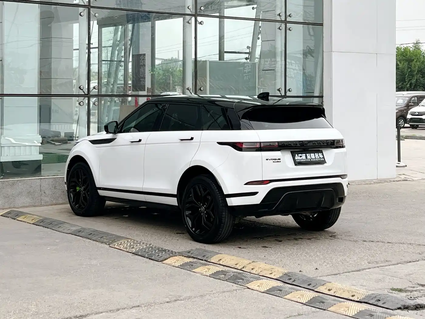 Фото 6 - Land Rover Range Rover Evoque