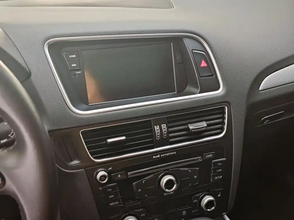 Audi Q5 2018 2017 Plus 40 TFSI Technology